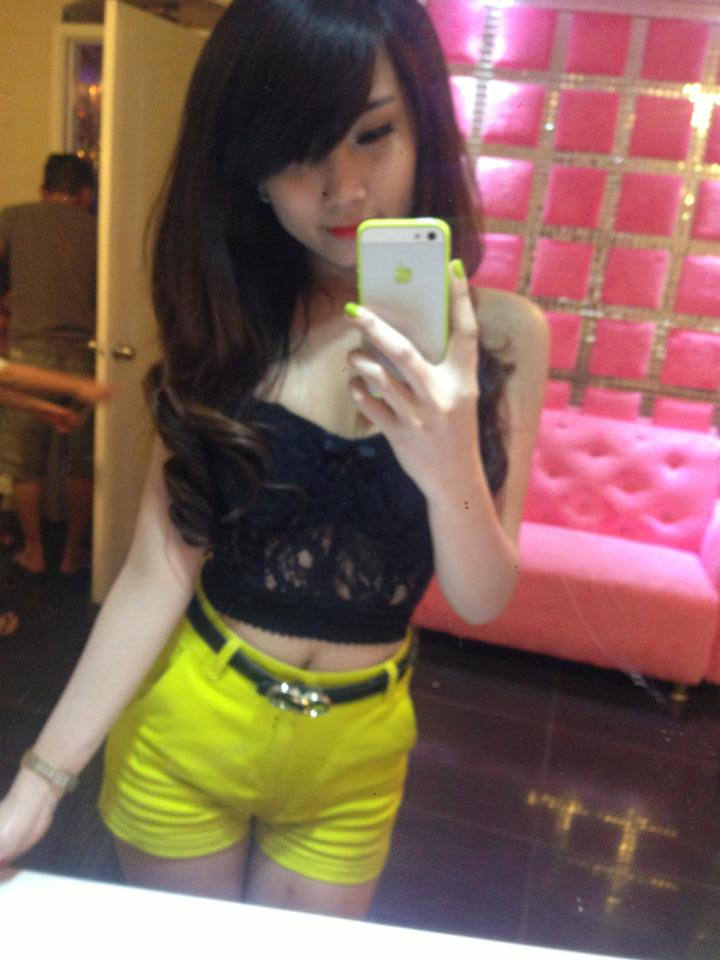 av黄色免费看